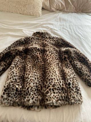 Abrigo estampado leopardo Nuevo talla M