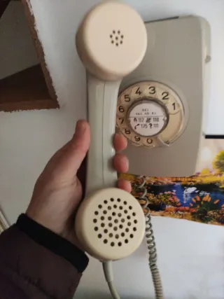 Teléfono pared vintage beige/gris