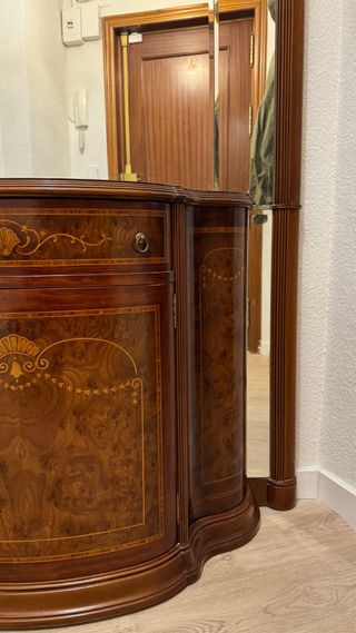 Mueble recibidor con espejo