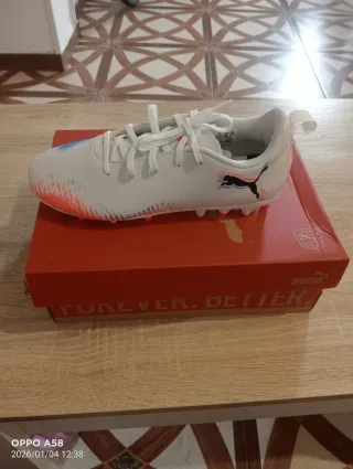 Botas de fútbol Puma nuevas