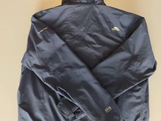 Chaqueta Trespass azul y naranja