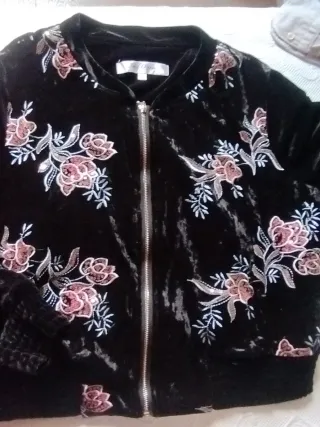 Bomber terciopelo bordada flores L
