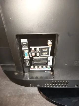 TV Samsung 32" sin TDT