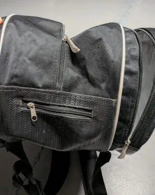 Paletero Bullpadel Negro y Azul