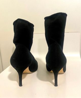Botín stiletto calcetín negro