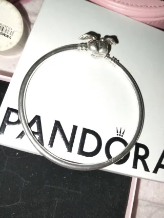 Pulsera Pandora rígida plata corazón no rebajo