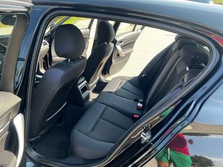 BMW Serie 1 120d F20