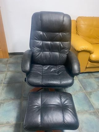 Sillón reclinable piel negro con reposapiés