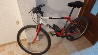 Bicicleta Montañera TOPBIKE Roja y Blanca