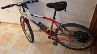 Bicicleta Montañera TOPBIKE Roja y Blanca