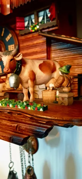 Orologio a cucù in legno