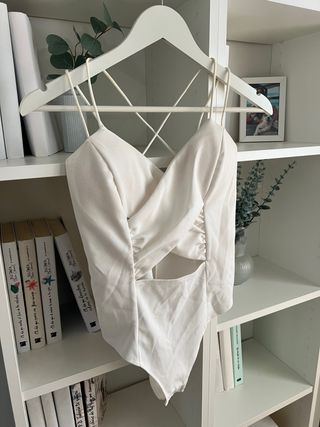 Mono blanco con relleno talla S