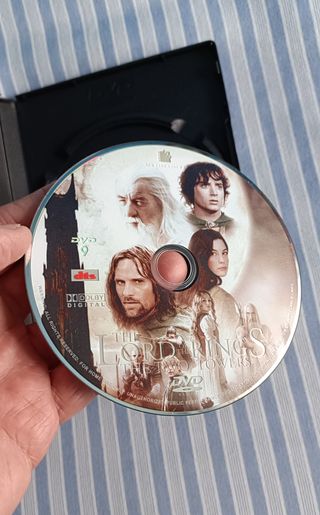 2 DVD "El Señor de los Anillos I y II" (Inglés).