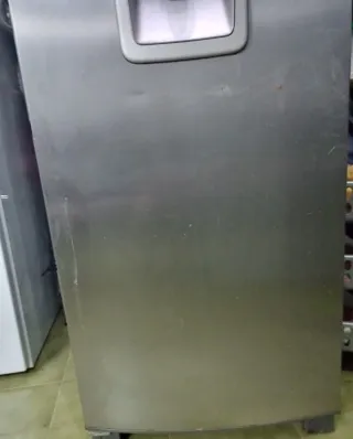 Congelador vertical No Frost