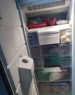 Congelador vertical No Frost