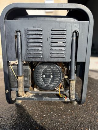 Generador Eléctrico Hyundai DHY6000LEK