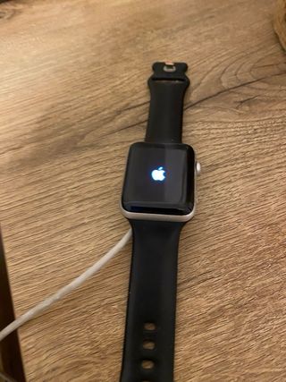 Apple Watch Series 3 silver + Accesorios