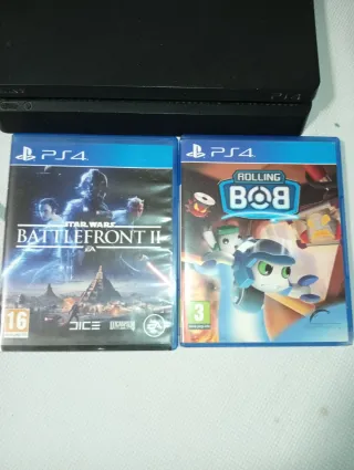 PS4 Slim Negra + 2 Juegos con mando inalámbrico y