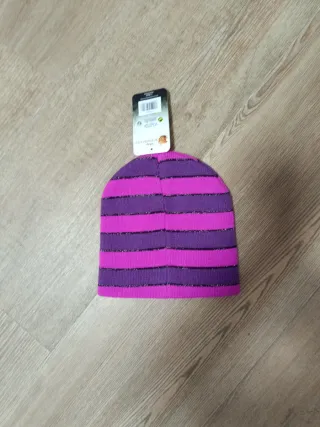 Gorro niña Disney Descendientes