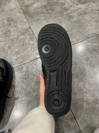 Nike Air Force 1 Negras Talla 42