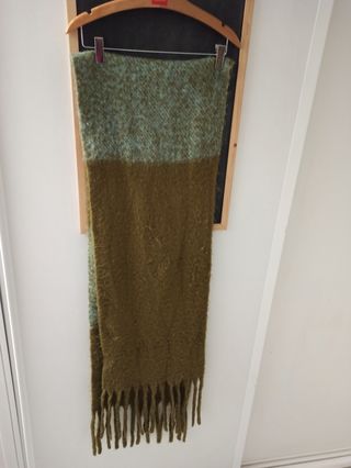 Bufanda verde y azul