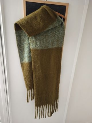 Bufanda verde y azul