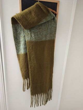 Bufanda verde y azul