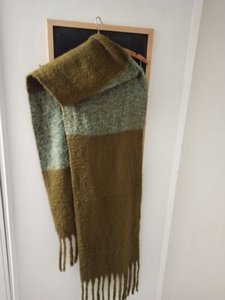 Bufanda verde y azul