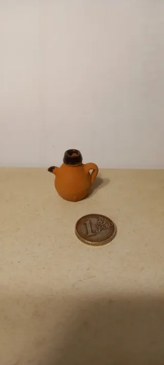 Miniature in ceramica