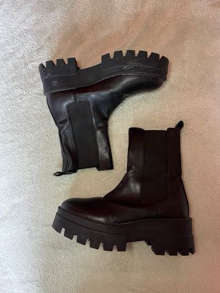 Botines plataforma Pull&Bear negros