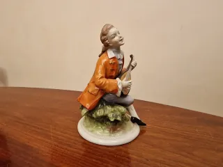 Capodimonte ceramica statuetta suonatore numerata