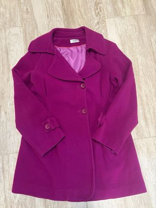 Abrigo Lana Jaume Roca Roger.o en color fuscia
