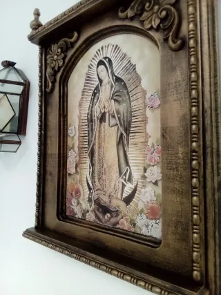 Retablo Virgen María madera