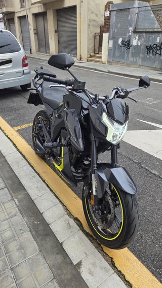 Moto Zones Z2 125 - 2023 - 13.300 km