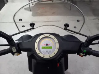 Moto eléctrica V-moto E-max