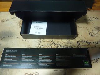 Caja Gigabyte GeForce RTX 4060 Eagle OC 8G