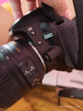 Cámara Nikon D3100 objetivo NIKKOR DX AF-S 18-55mm