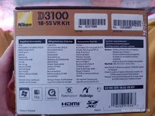 Cámara Nikon D3100 objetivo NIKKOR DX AF-S 18-55mm