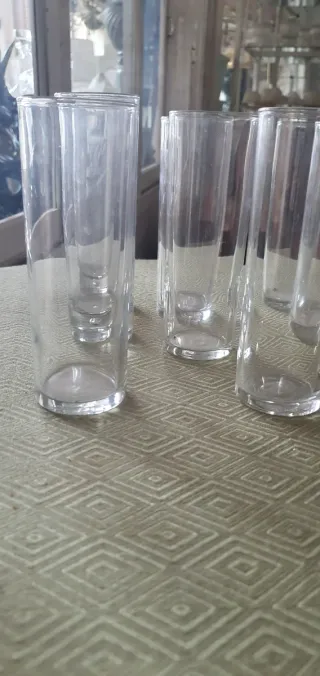 9 VASOS DE TUBO DE CRISTAL NUEVOS!!