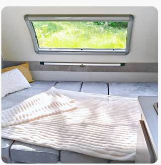 Mini Caravana KM0 para parejas - Alta Gama