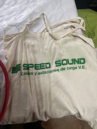 Cable Carga Coche Eléctrico Rojo