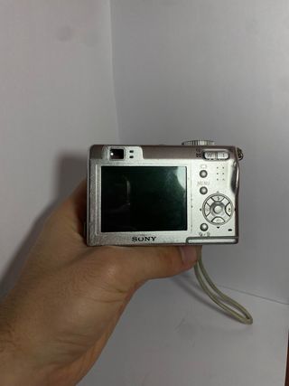 Cámara Digital Sony DSC-W7