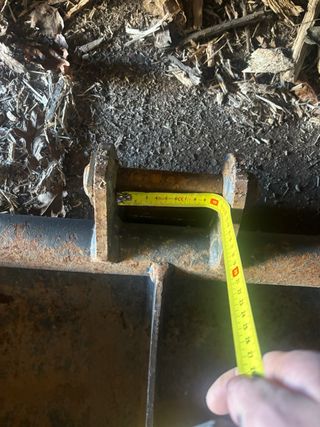 Cazo limpieza miniexcavadora