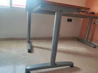 Mesas de estudio/despacho madera y metal