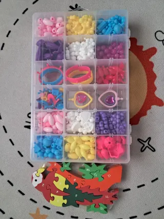 Kit para hacer pulseras y puzzle