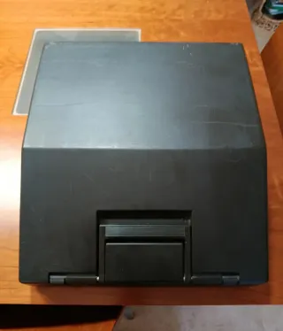 Máquina de escribir Olivetti Lettera 40