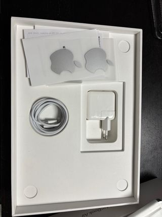 Macbook Air M1 2020 256GB Plata