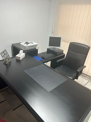 Muebles y mesas oficina.negociable
