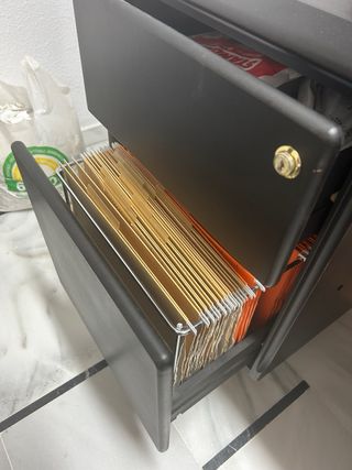 Muebles y mesas oficina.negociable