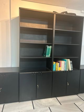 Muebles y mesas oficina.negociable